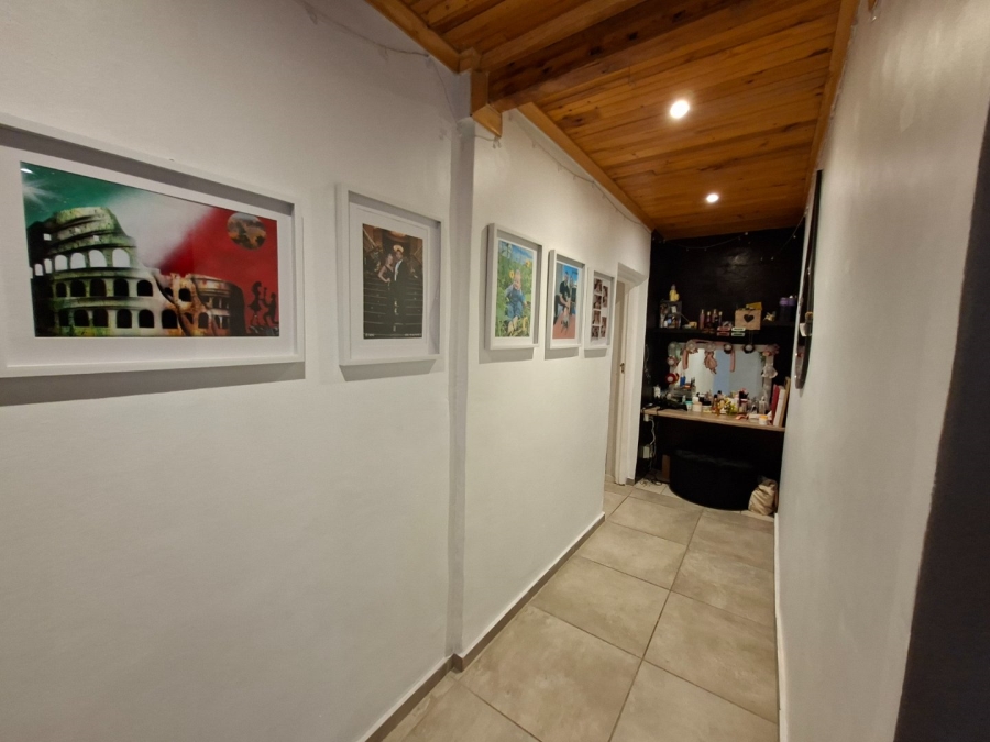 2 Bedroom Property for Sale in Groenvallei Western Cape